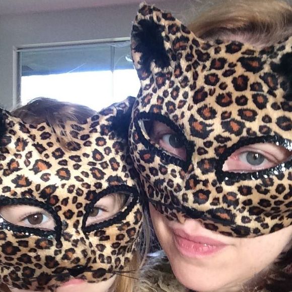 Meet your Posher, Aumelina - Picture 2 of 5